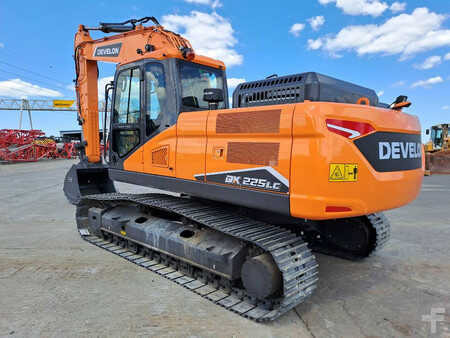 Korečková rýpadla 2025 DEVELON DX225LC-7M (4 pieces available) (2)