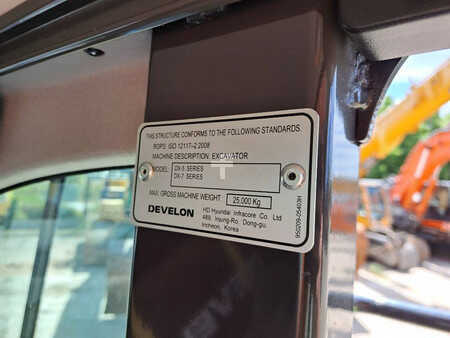 Koparki gąsienicowe 2025 DEVELON DX225LC-7M (23)