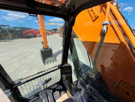 Koparki gąsienicowe 2025 DEVELON DX225LC-7M (24)
