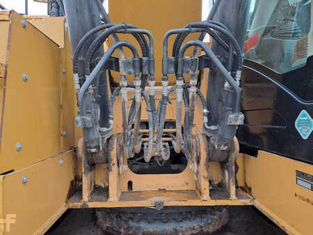 Escavadora de rastos 2011 Cat 328 D LCR (10)