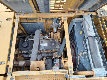 Escavadora de rastos 2011 Cat 328 D LCR (20)