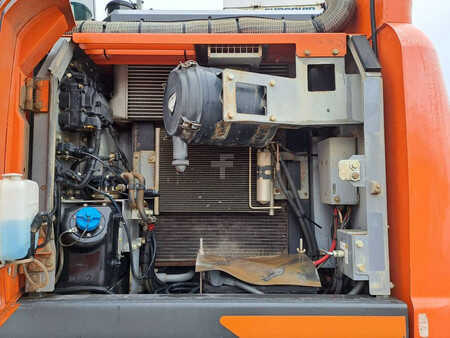 Mobil grävmaskin 2017 Hitachi ZX140WTB-6 (Topcon GPS + Engcon) (16)
