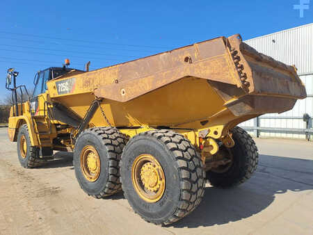 Tombereau articulé 2017 Caterpillar 725C2 (2)