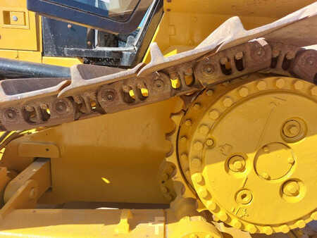 Bulldozers 2017 Caterpillar D 6 N LGP (17)