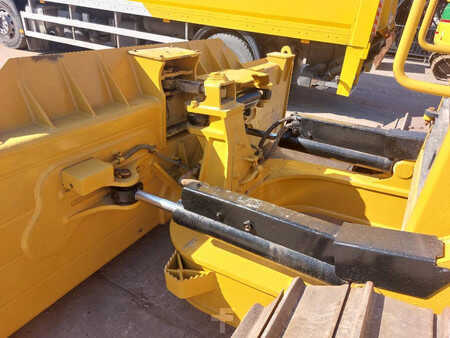 Bulldozers 2017 Caterpillar D 6 N LGP (21)