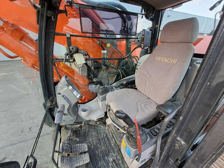 Kettenbagger 2016 Hitachi ZX225USLC-5B (Trimble GPS Prepared) (21)