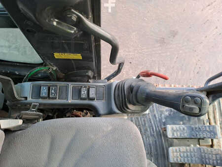 Kettenbagger 2016 Hitachi ZX 225 US LC-5 B (Trimble GPS Prepared) (29)