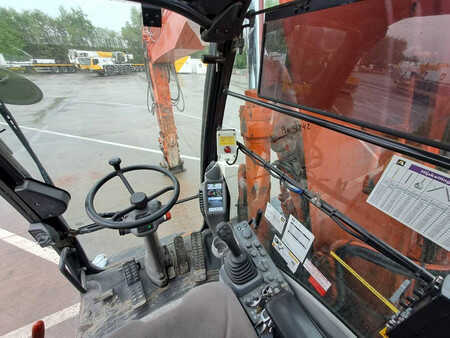 Mobilní bagry 2018 Hitachi ZX170W-6-2P (24)