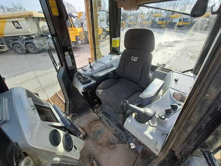Bulldozers 2016 Caterpillar D6N LGP (20)