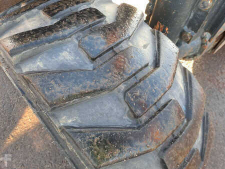 Excavadoras de ruedas 2014 Hyundai Robex 55 W-9 (11)