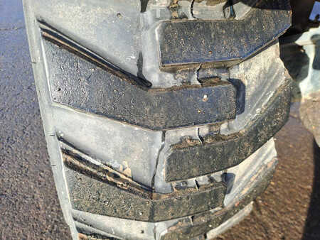 Excavadoras de ruedas 2014 Hyundai Robex 55 W-9 (13)