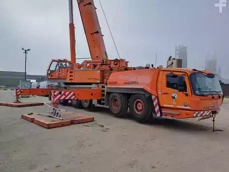 Mobil daruk 2014 Grove GMK6300L (2)