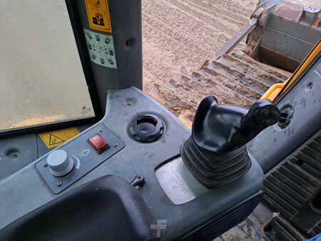 Bulldozer 2017 Liebherr PR 736 LGP (19)