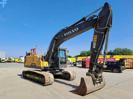 Korečková rýpadla 2017 Volvo EC220EL (6)