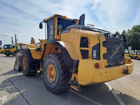 Ładowarki kołowe 2016 Volvo L 180 H (2)