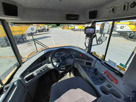 Knickgelenkte Muldenkipper/Dumper 2013 Volvo A25F (19)