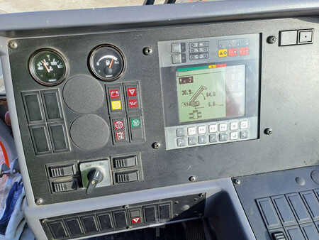 Grues mobiles 2016 Tadano Faun HK40 (17)
