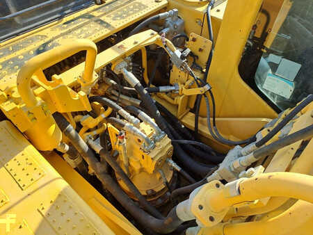 Komatsu PC360LC-10