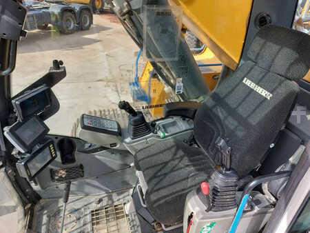 Koparki gąsienicowe 2018 Liebherr R946LC (Lifting Cab) (9)