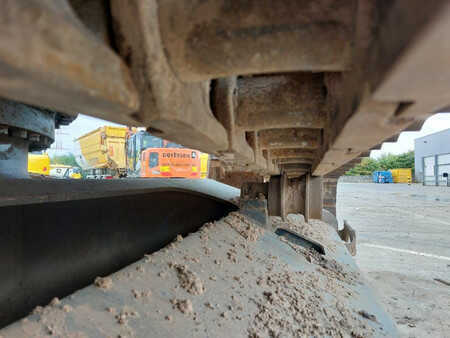 Excavadoras de cadenas 2019 Liebherr R936LC (12)