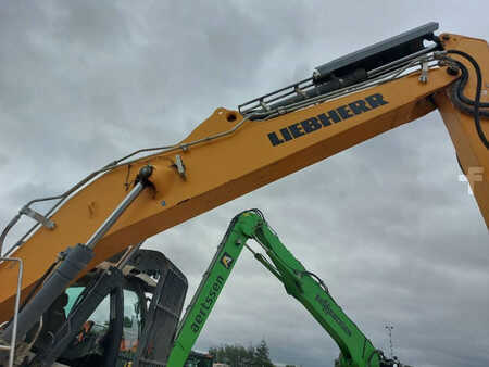 Excavadoras de cadenas 2019 Liebherr R936LC (17)