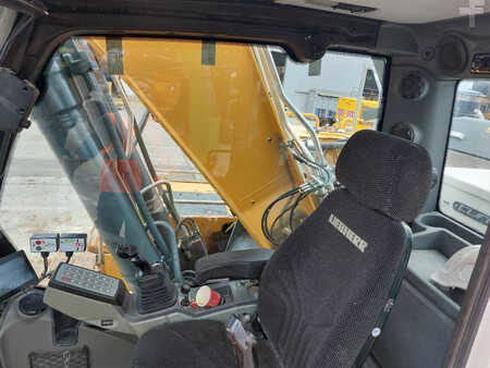 Excavadoras de cadenas 2019 Liebherr R936LC (7)