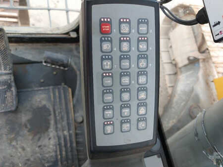 Excavadoras de cadenas 2019 Liebherr R936LC (9)