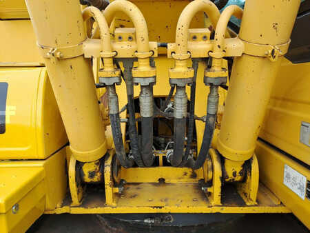Escavatori cingolati 2016 Komatsu HB215LC-2 (10)