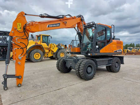 Koparki kołowe 2024 DEVELON DX 140 W-7 (2)
