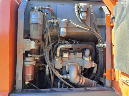 Escavadora de rodas 2016 Hitachi ZX 170 W-5 B (17)