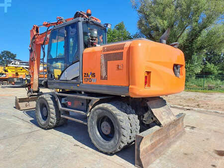 Escavadora de rodas 2016 Hitachi ZX 170 W-5 B (2)
