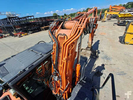 Escavadora de rodas 2016 Hitachi ZX 170 W-5 B (20)