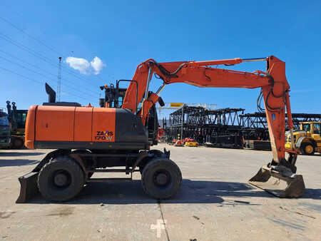 Escavadora de rodas 2016 Hitachi ZX 170 W-5 B (5)