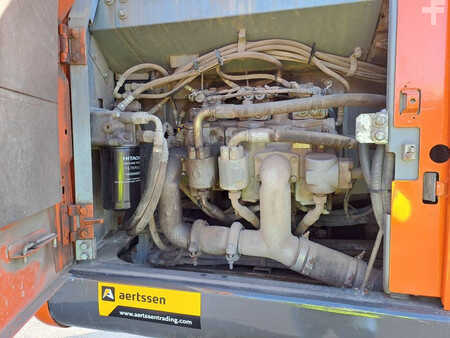 Kedjegraver 2018 Hitachi ZX300LC-6 (17)