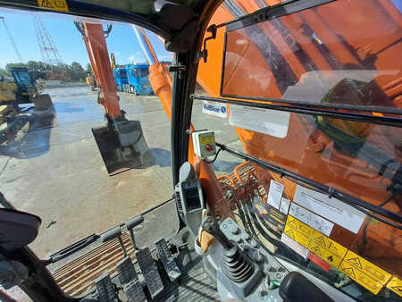 Kedjegraver 2018 Hitachi ZX300LC-6 (24)