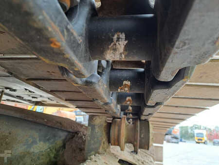 Escavadora de rastos 2015 Volvo EC 220 EL (New Undercarriage) (14)