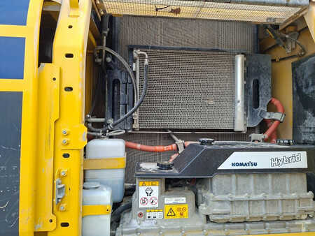 Rupsgraafmachines 2021 Komatsu HB 215 LC-3 (13)