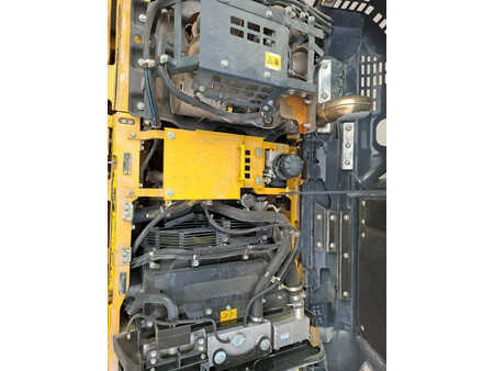 Rupsgraafmachines 2021 Komatsu HB 215 LC-3 (15)