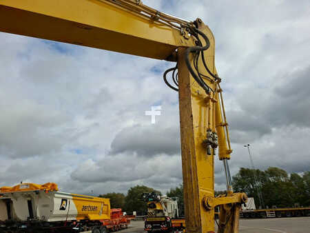 Rupsgraafmachines 2021 Komatsu HB 215 LC-3 (18)