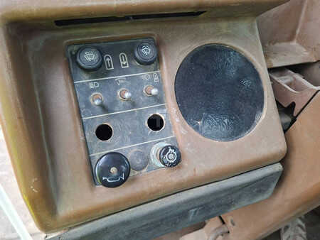 Skrabere 1987 Caterpillar 631E II (3 pieces available) (10)