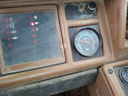 Skrabere 1987 Caterpillar 631E II (3 pieces available) (11)