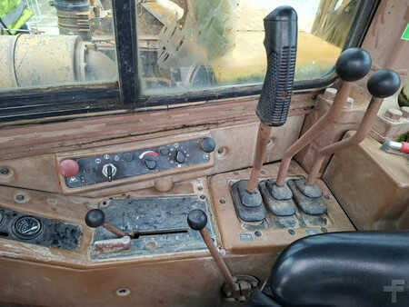 Skrabere 1987 Caterpillar 631E II (3 pieces available) (13)