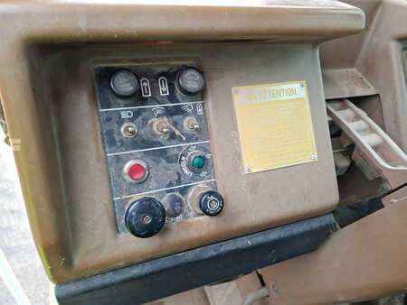 Skrabere 1990 Caterpillar 631 E II ( 3 pcs available) (12)