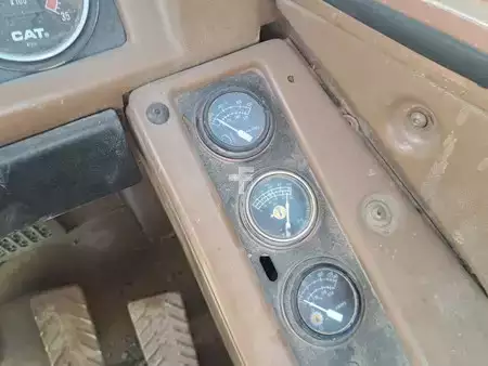 Trailed Scrapers 1990 Caterpillar 631E (3 units available) (14)