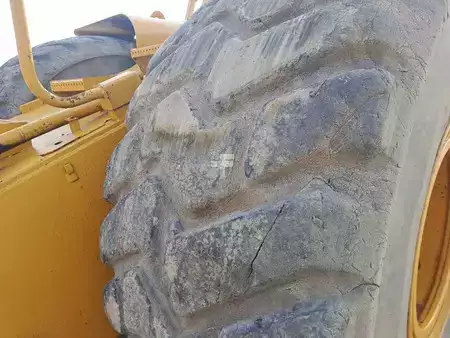 Trailed Scrapers 1990 Caterpillar 631E (3 units available) (18)