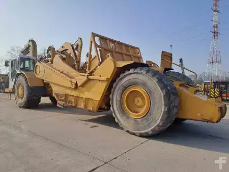 Trailed Scrapers 1990 Caterpillar 631E (3 units available) (3)