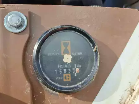 Trailed Scrapers 1990 Caterpillar 631E (3 units available) (9)