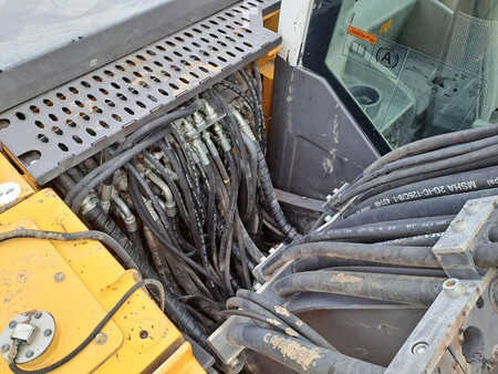 Escavadora de rodas 2018 Volvo EWR150E + Engcon Rototilt (14)