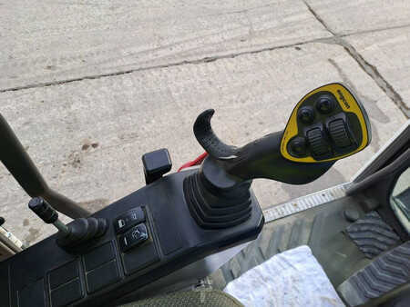 Escavadora de rodas 2018 Volvo EWR150E + Engcon Rototilt (20)