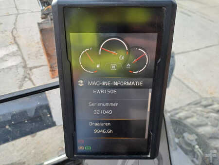 Escavadora de rodas 2018 Volvo EWR150E + Engcon Rototilt (22)